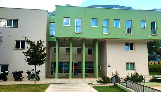 Studentski dom - Makarska